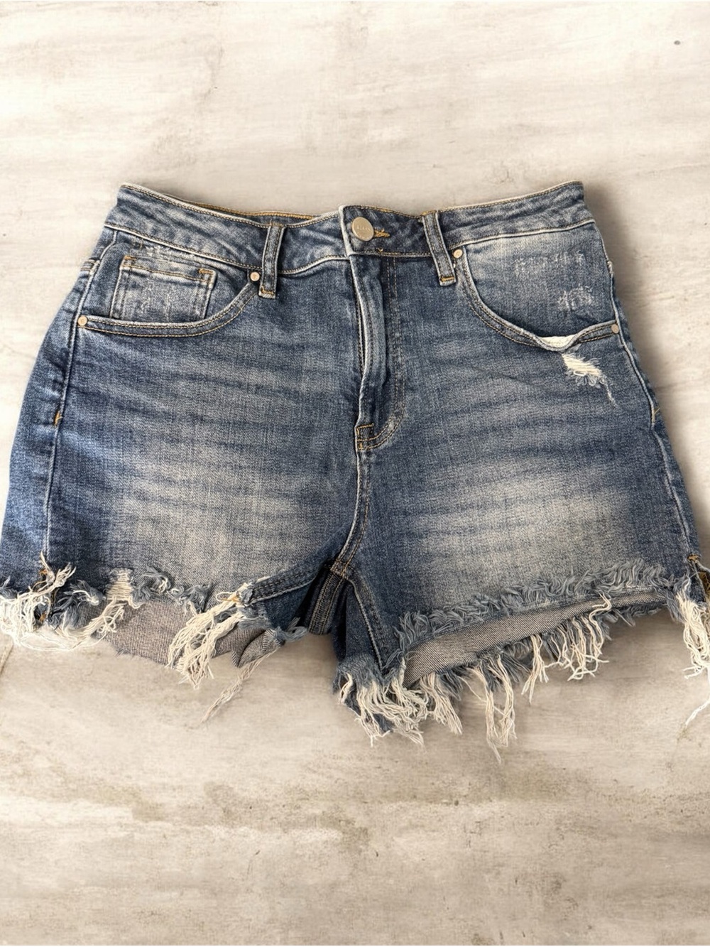 Risen Denim Frayed Hem Women's Shorts - Blue Size Medium